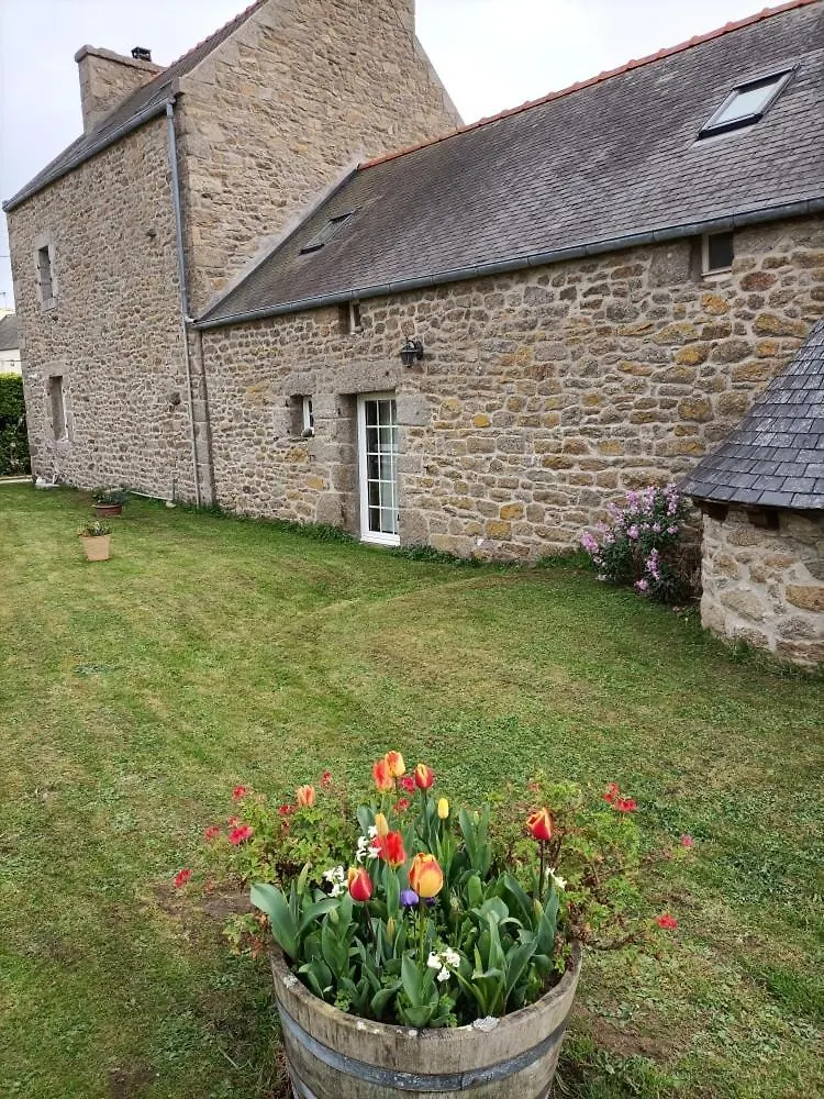 Oudoty Bed and Breakfast Kerlouan Frankrig