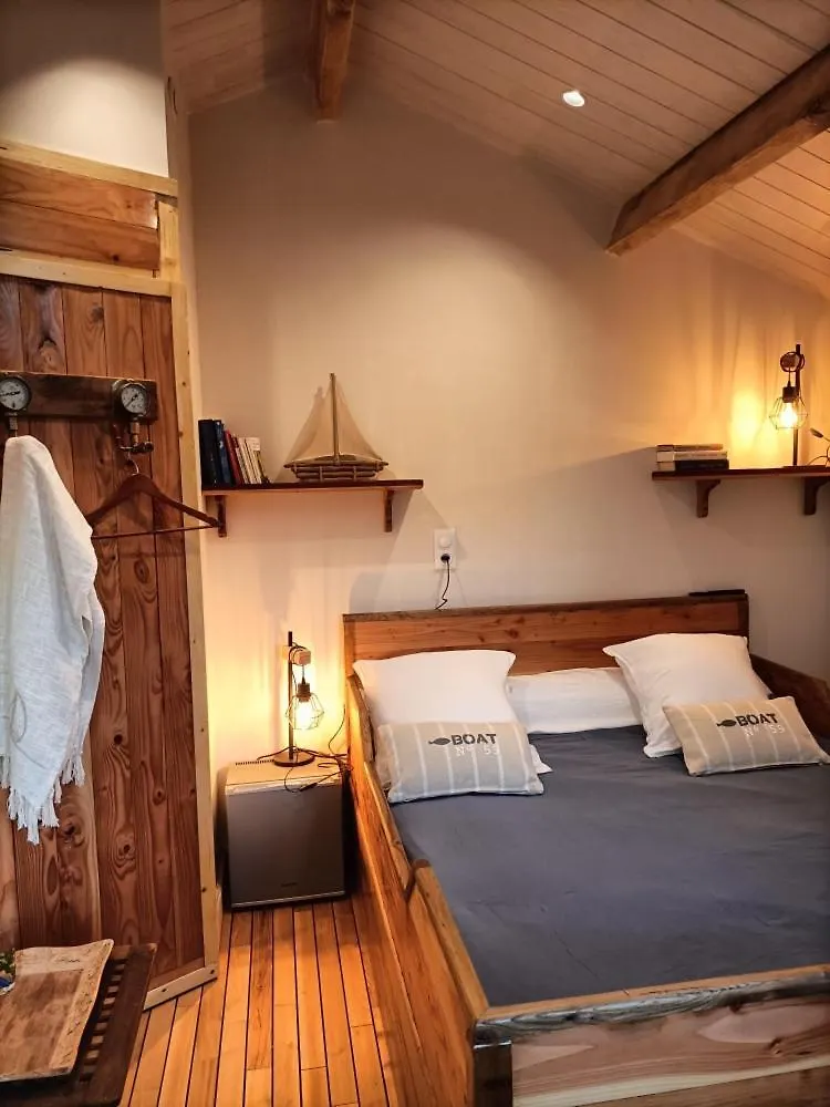 Bed and Breakfast Oudoty Kerlouan 0*,